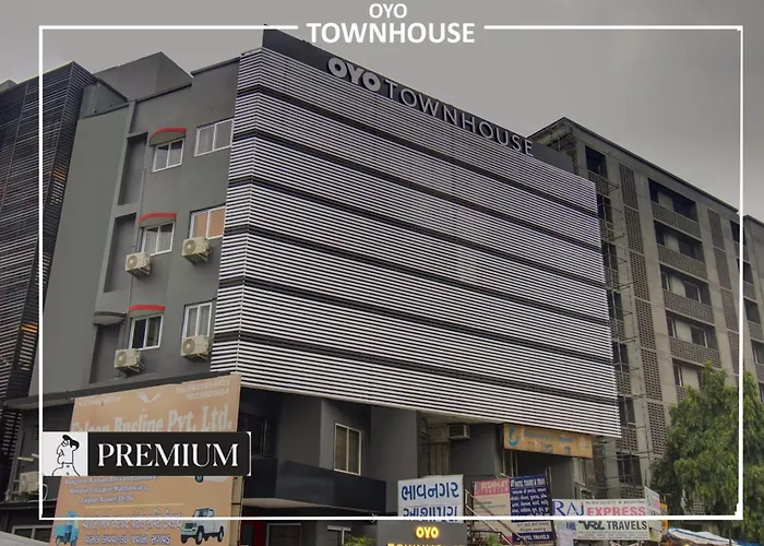 Townhouse Netaji Road Hotel Ahmedabad